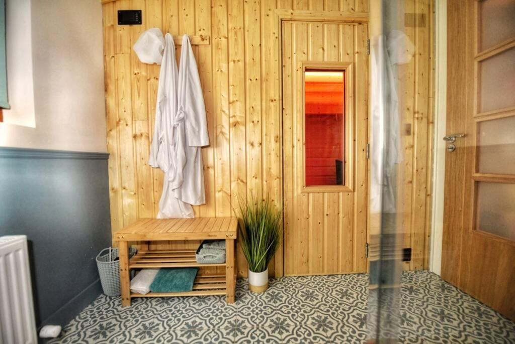 Flanders Loft Luxury Apartment With Sauna Dungiven Buitenkant foto