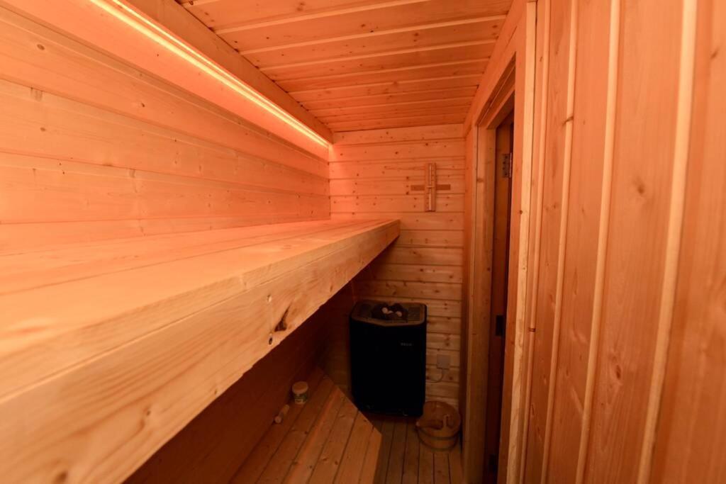 Flanders Loft Luxury Apartment With Sauna Dungiven Buitenkant foto